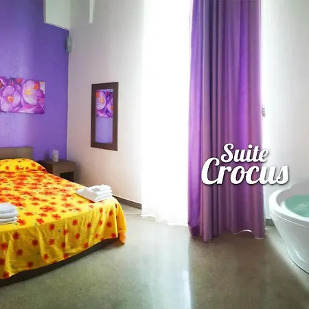 Salento Houses & Idro Suites Apartment *