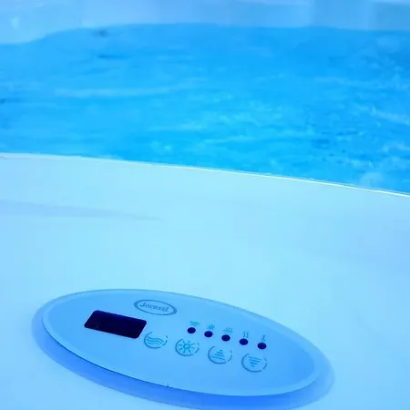 Salento & Idro 아파트