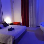 Διαμέρισμα Salento & Idro *