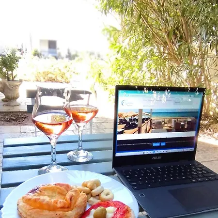 Salento Houses & Idro Suites Apartment *