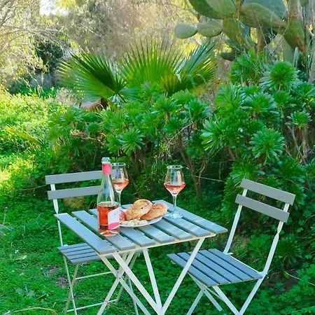 Salento Houses & Idro Suites