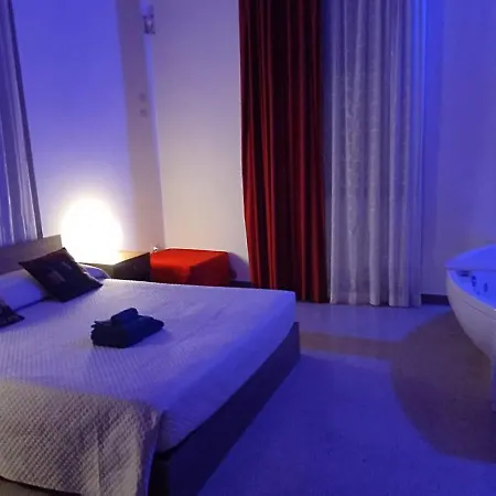 Apartment Salento Houses & Idro Suites *