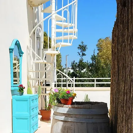 Salento Houses & Idro Suites Apartment