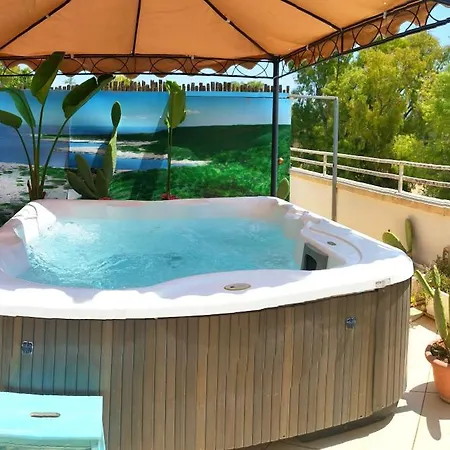 Salento Houses & Idro Suites Apartment *