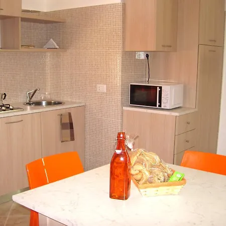 Salento Houses & Idro Suites * Nardo