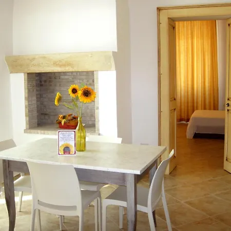 Salento Houses & Idro Suites * Nardo
